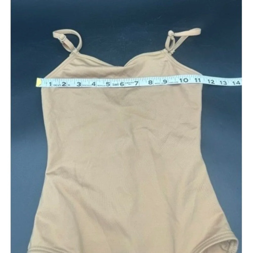 Capezio Kids Tan Nude Cami Leotard Adjustable Straps TB1420C Medium NEW